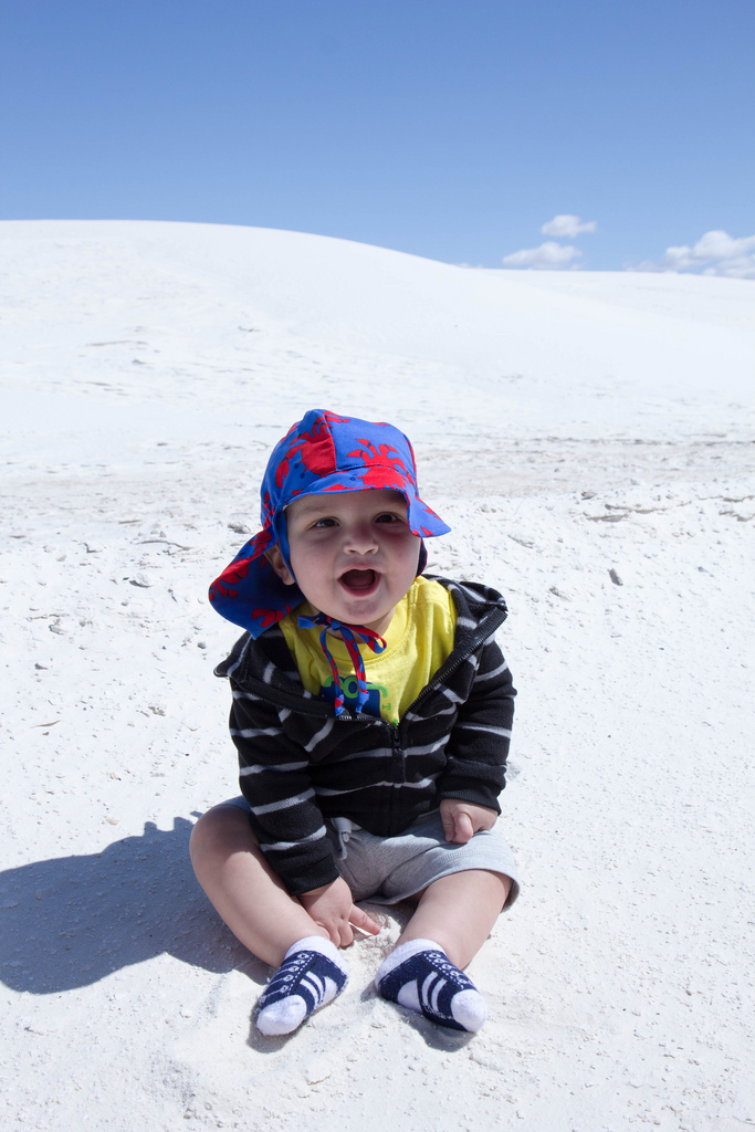 Oliver visits the White Sands National Monument in New Mexico.