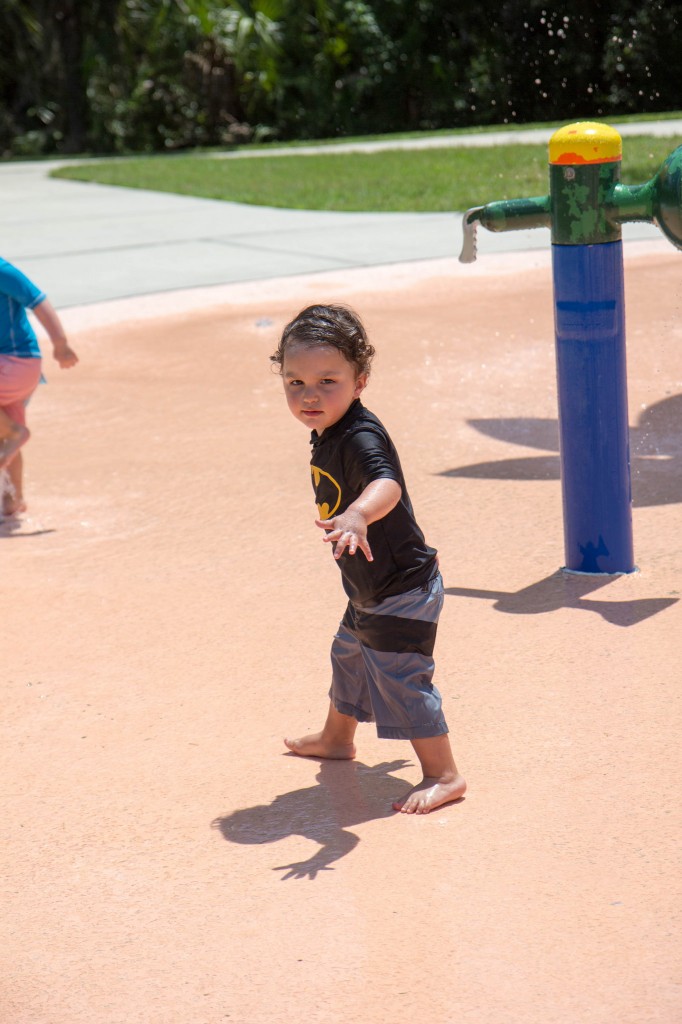 O at the splashpad